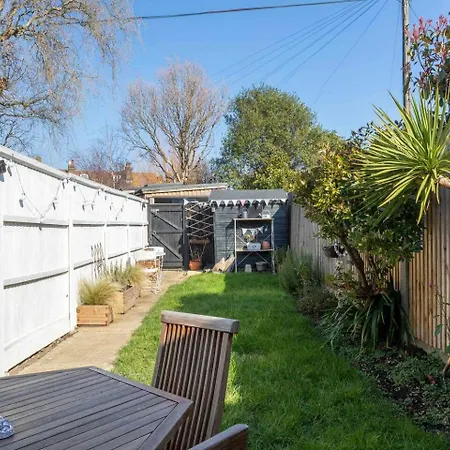 Painter Cottage Whitstable Exterior photo
